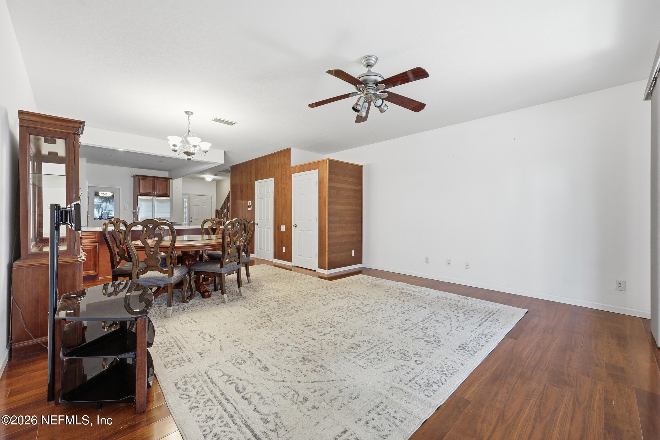 7990 Baymeadows Road East, Unit 2007 Jacksonville, FL 32256 - Photo 13 of 36 the real estateographers_007