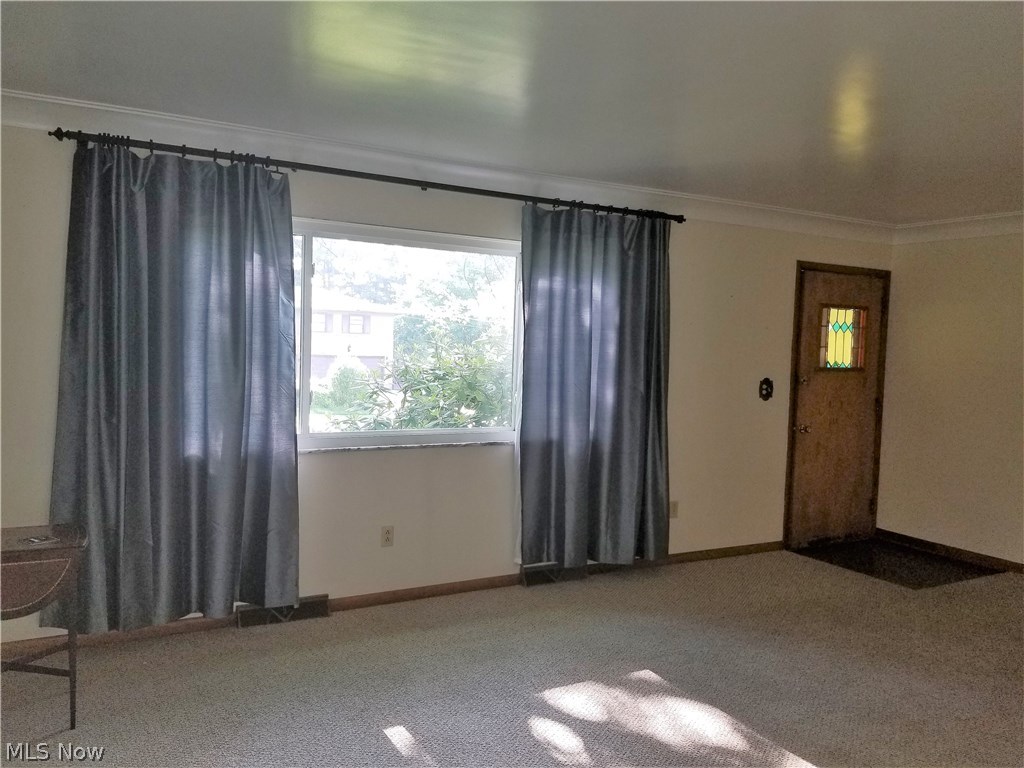 4623 Venus Road Uniontown, OH 44685 - Photo 7 of 15 Gallery Image 7