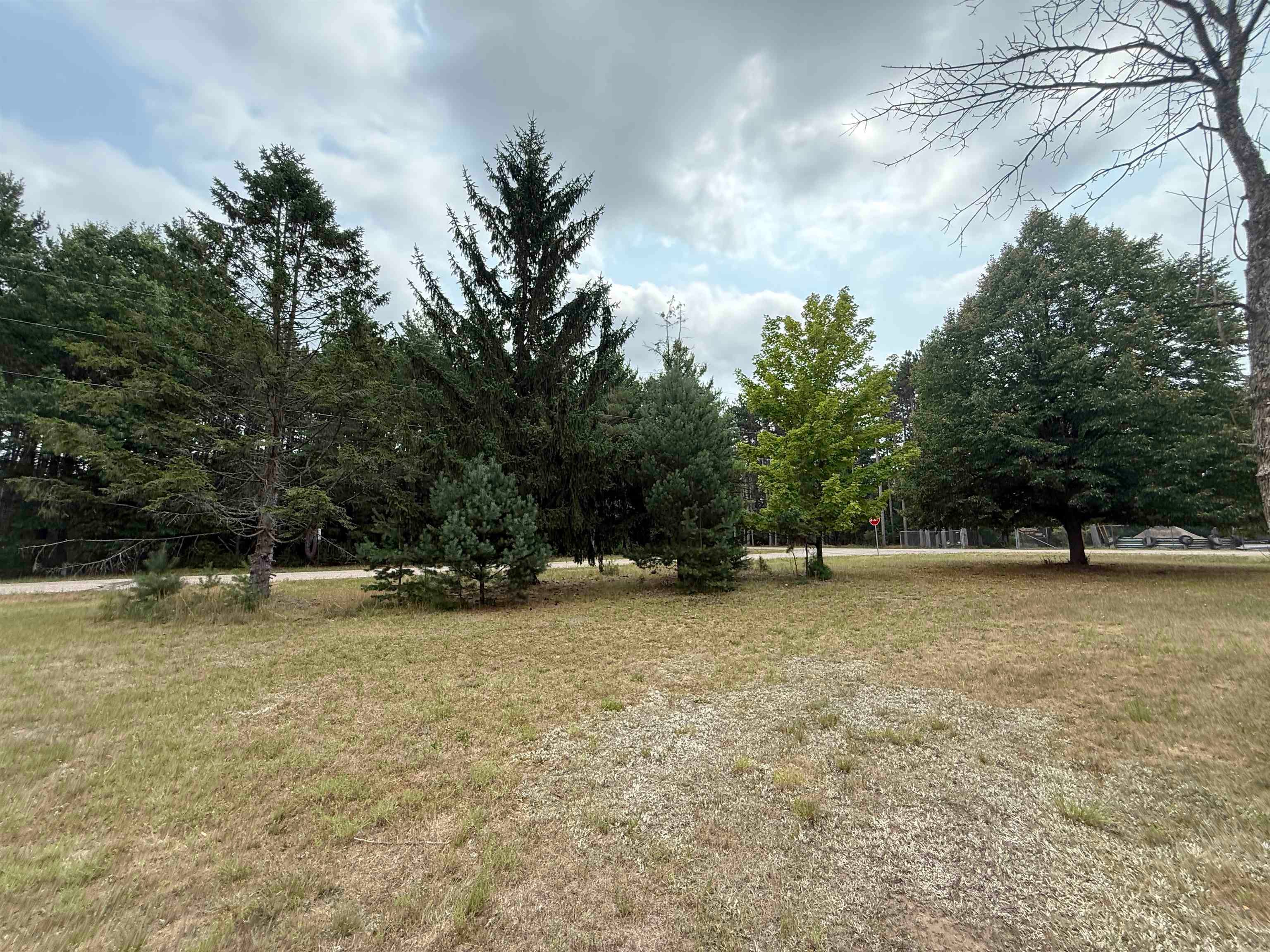 5231 North Beach Road Wisconsin Rapids, WI 54494 - Photo 9 of 27