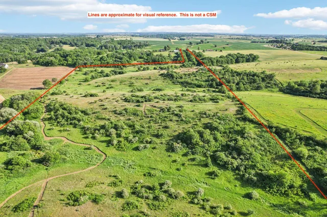$475,000 | 35-ac Hustad Valley, Belleville, WI 53574