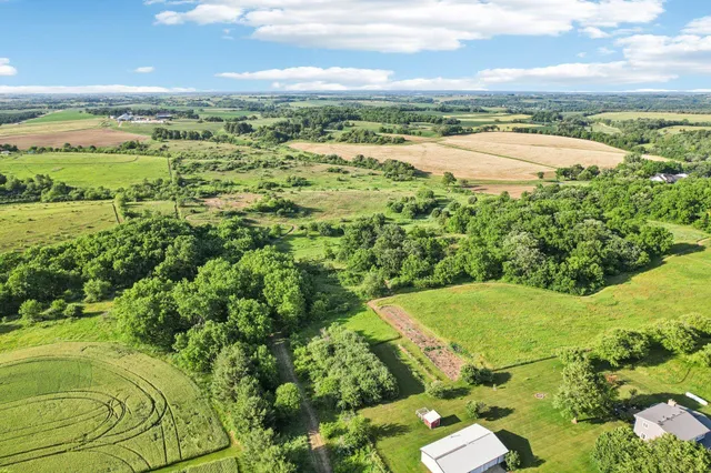 $475,000 | 35-ac Hustad Valley, Belleville, WI 53574