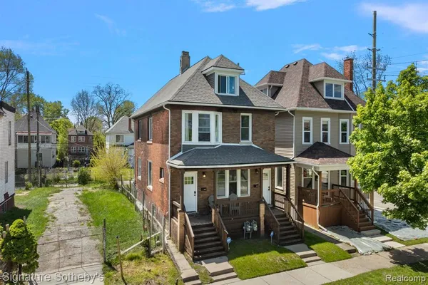 $389,000 | 2571 Townsend Street, Detroit, MI 48214