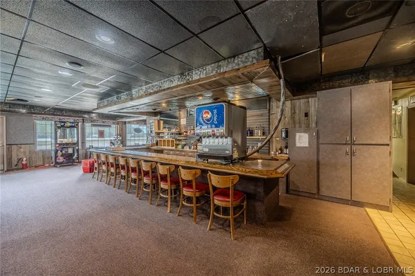 $299,000 | 33023 Highway 7, Edwards, MO 65326