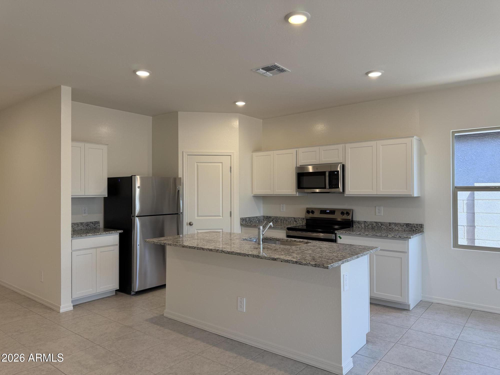 25767 North Boreas Road Florence, AZ 85132 - Photo 7 of 18