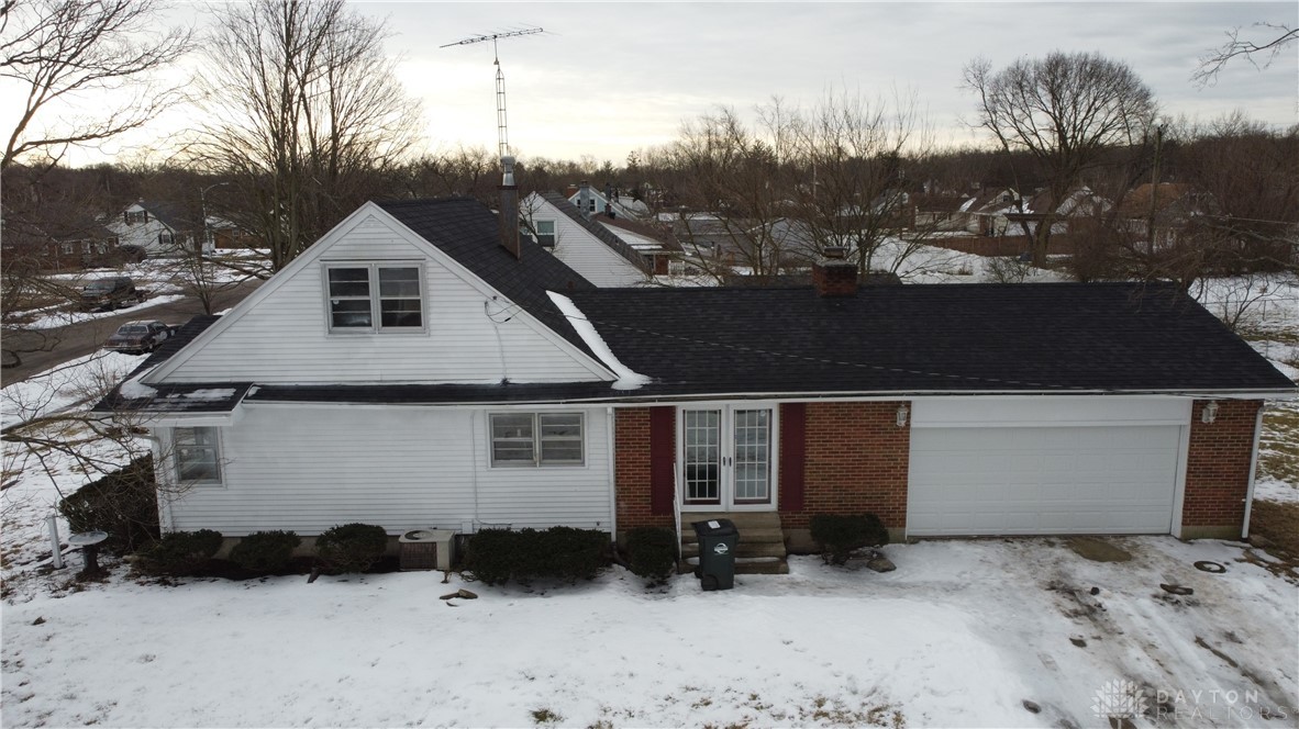 4213 Rydale Road Dayton, OH 45405 - Photo 4 of 29 Gallery Image 4
