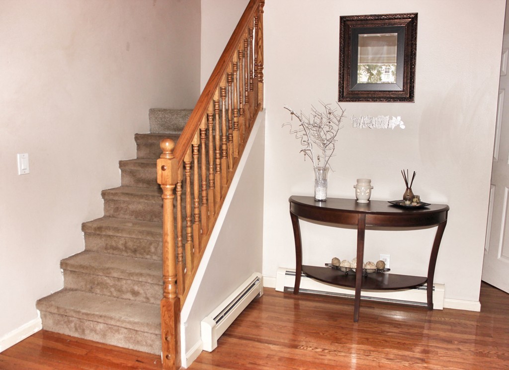 41 Hapgood Road Worcester, MA 01609 - Photo 7 of 28 Gallery Image 7