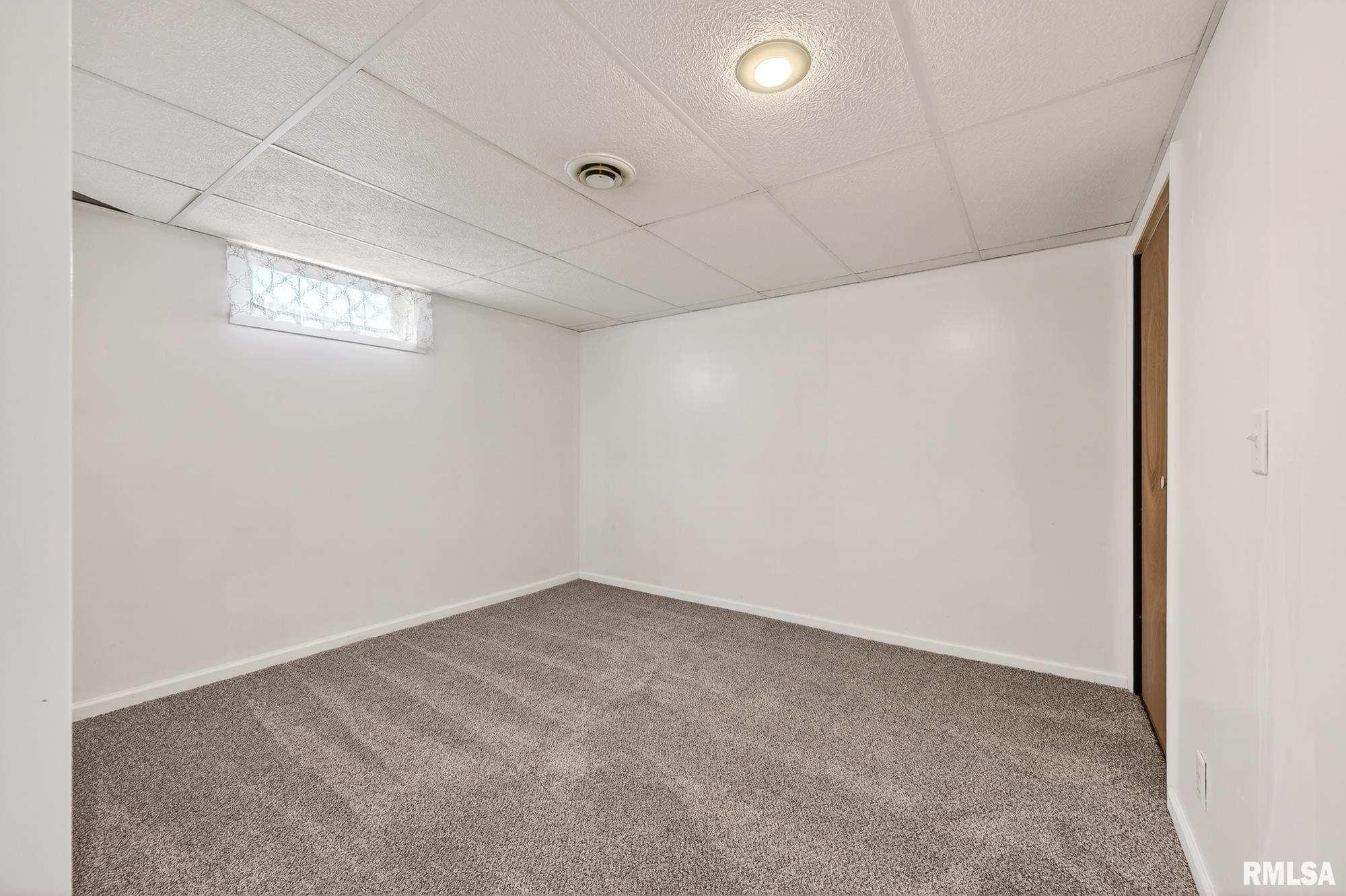 1206 Timber Lane Pekin, IL 61554 - Photo 22 of 26