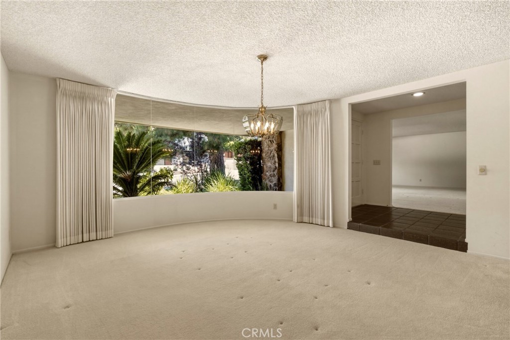 1716 Greenbriar Road Glendale, CA 91207 - Photo 6 of 31 Dining Room