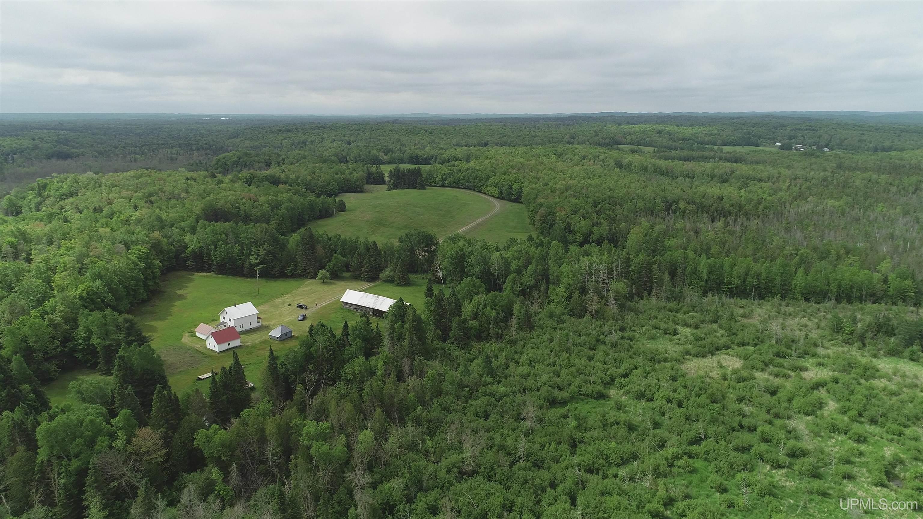 589 Mangum Road Marquette, MI 49855 - Photo 57 of 59
