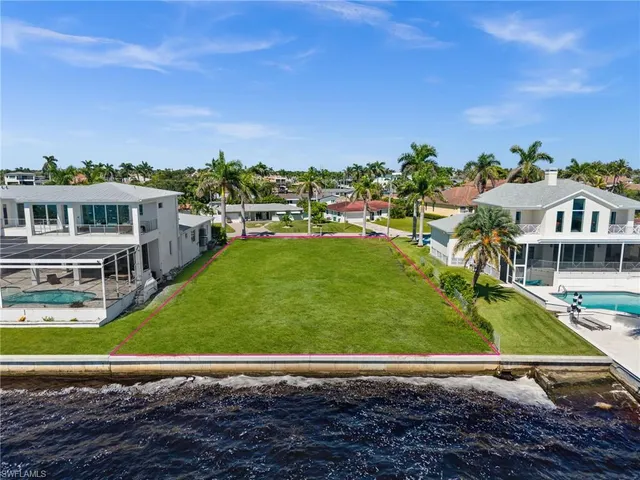 $1,599,999 | 1020 Dolphin Drive, Cape Coral, FL 33904