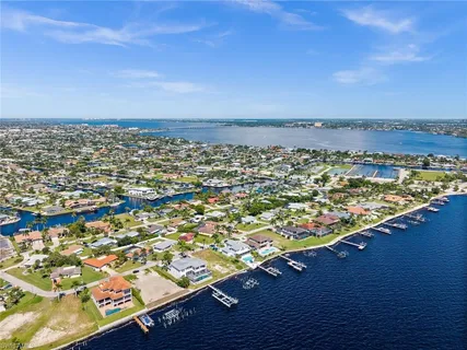 $1,599,999 | 1020 Dolphin Drive, Cape Coral, FL 33904