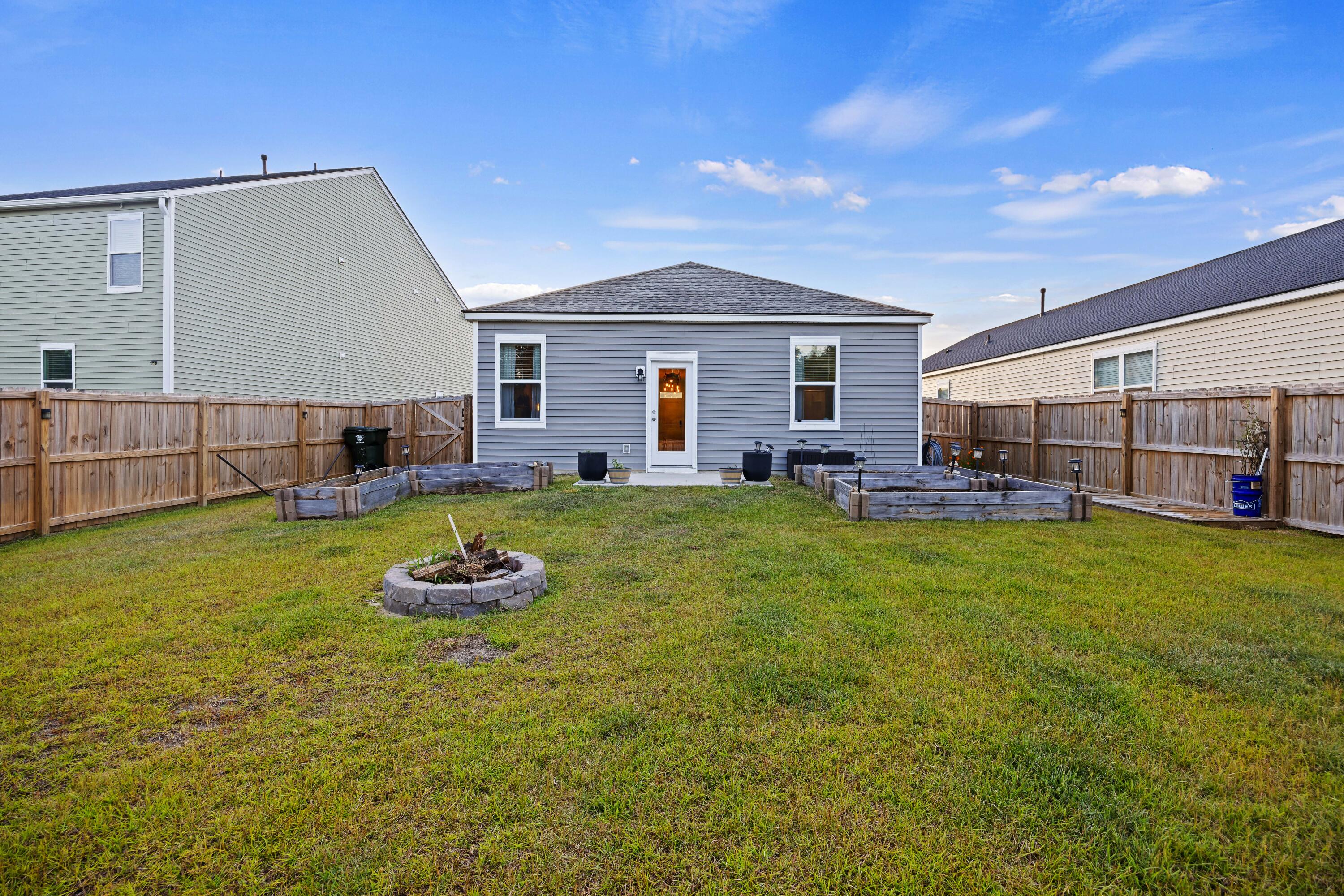 1023 Peridote Way Ladson, SC 29456 - Photo 40 of 52 ChsRealEstatePhotography#021