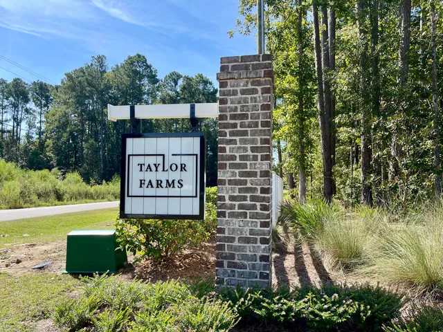 $320,000 | 1023 Peridote Way, Ladson, SC 29456