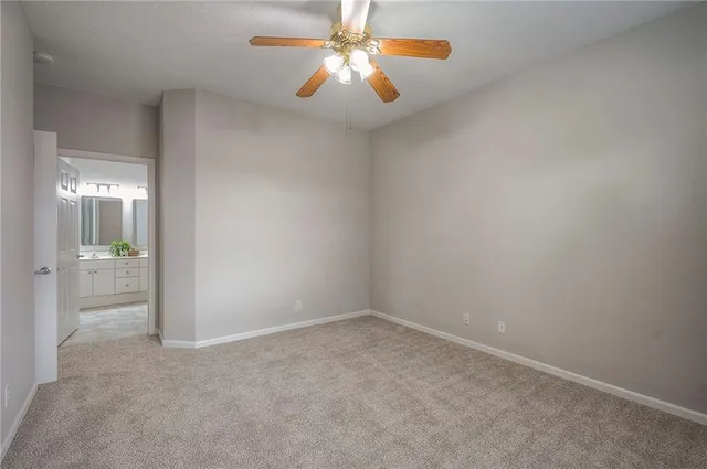 $220,000 | 11751 South Roundtree Street, Unit 102, Olathe, KS 66061