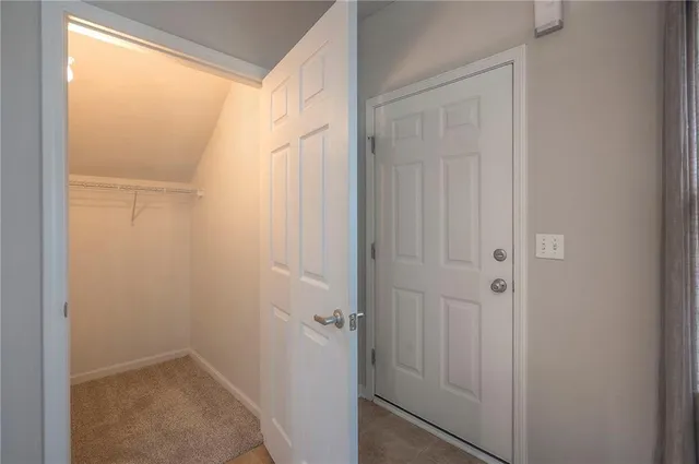 $220,000 | 11751 South Roundtree Street, Unit 102, Olathe, KS 66061