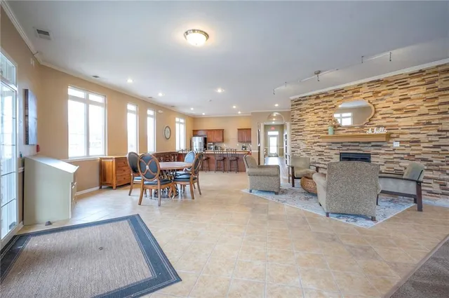 $220,000 | 11751 South Roundtree Street, Unit 102, Olathe, KS 66061