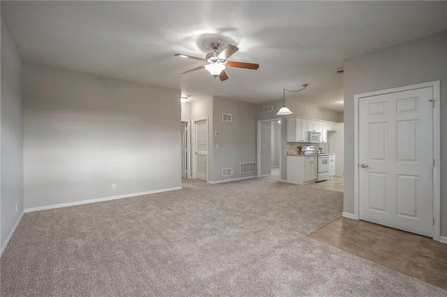 $220,000 | 11751 South Roundtree Street, Unit 102, Olathe, KS 66061