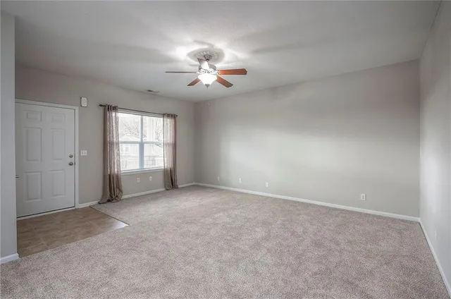 $220,000 | 11751 South Roundtree Street, Unit 102, Olathe, KS 66061