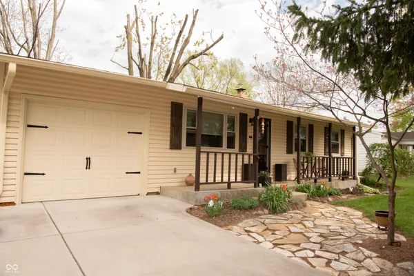 $315,000 | 222 Westlea Drive, Westfield, IN 46074