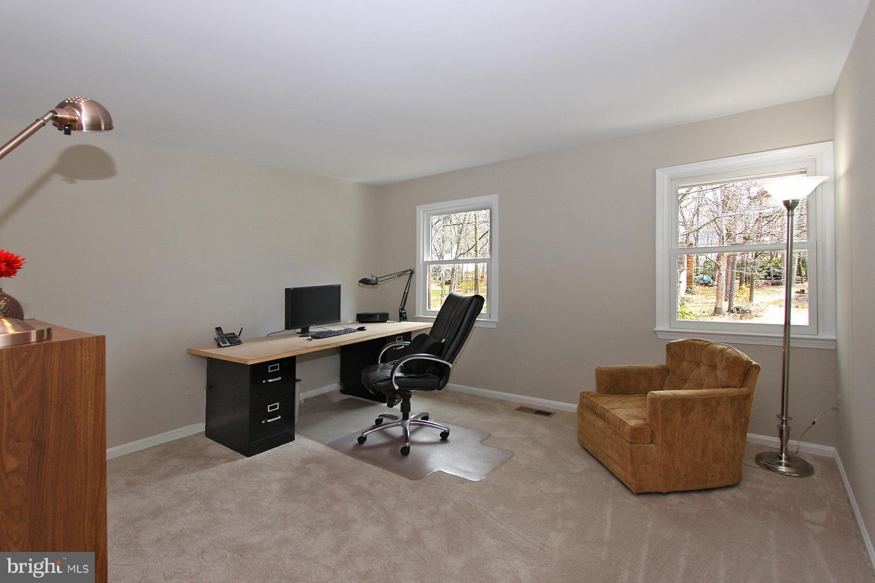 12353 Lima Lane Reston, VA 20191 - Photo 19 of 30 Bedroom