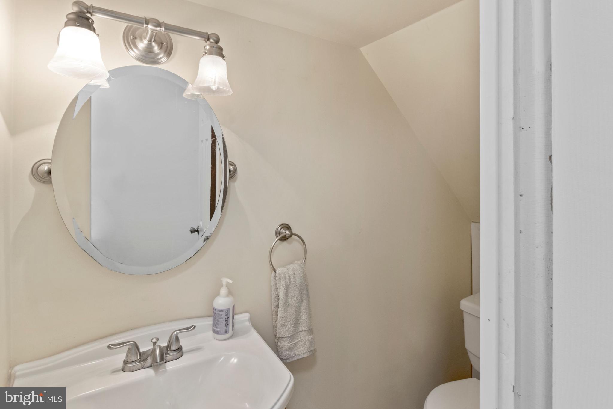 4229 Fairdale Road Philadelphia, PA 19154 - Photo 14 of 28 Gallery Image 14