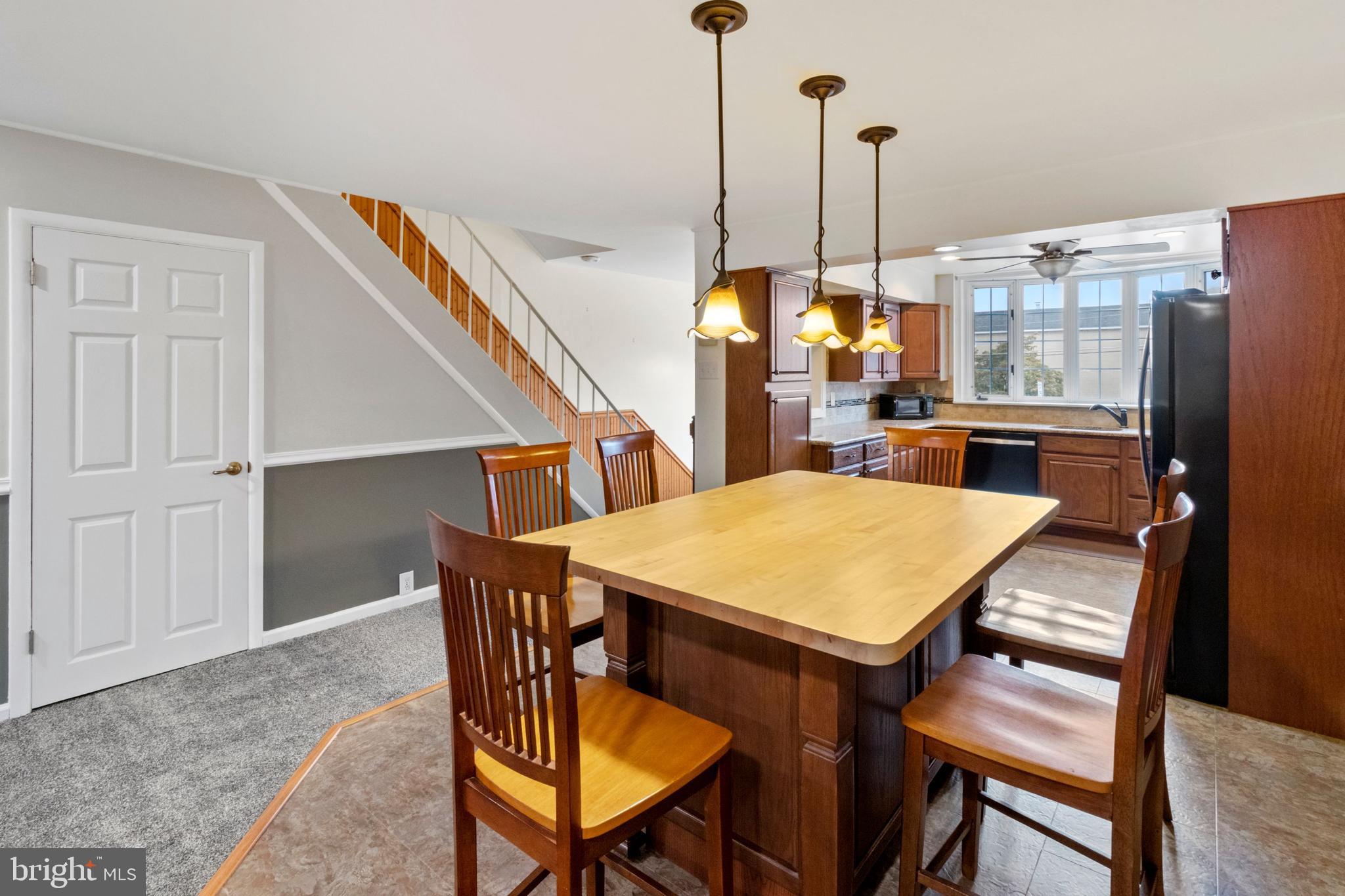 4229 Fairdale Road Philadelphia, PA 19154 - Photo 5 of 28 Gallery Image 5