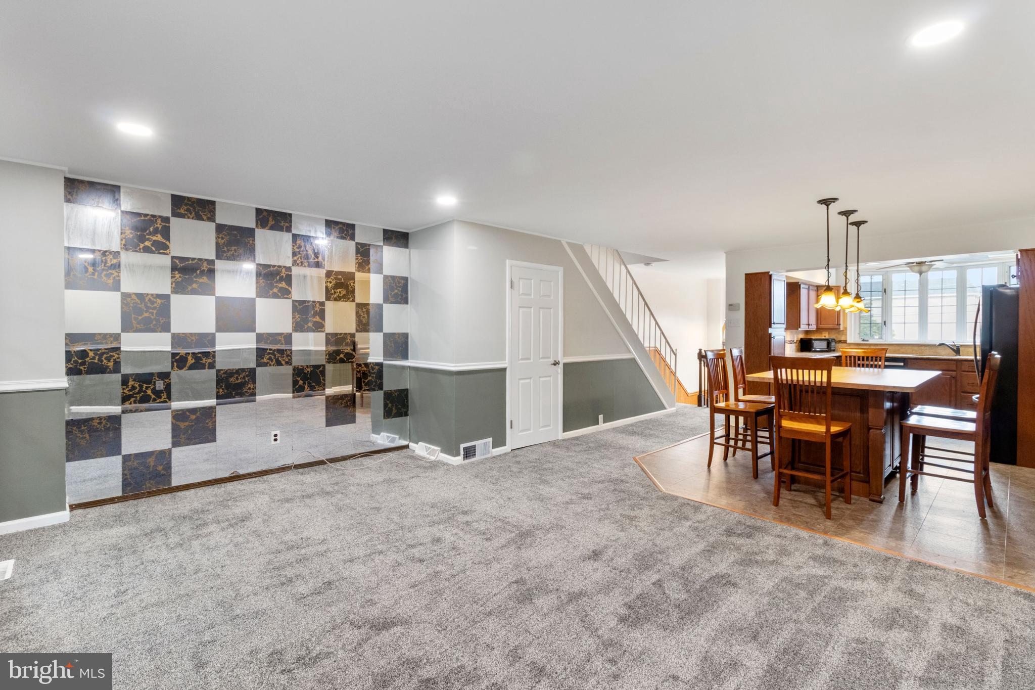 4229 Fairdale Road Philadelphia, PA 19154 - Photo 9 of 28 Gallery Image 9