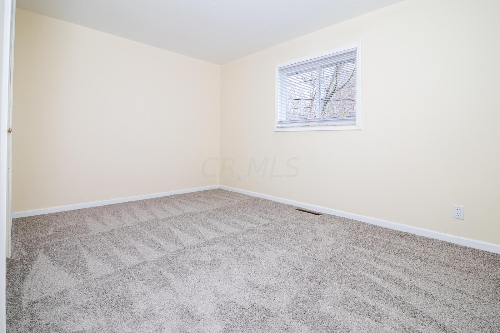 2914 Nuway Road Columbus, OH 43207 - Photo 21 of 41 2914 nunway-13