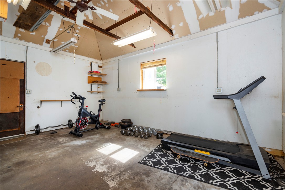 254 Irving Road Warwick, RI 02888 - Photo 45 of 50 Gallery Image 45