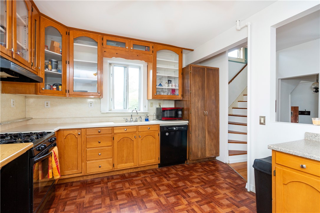 254 Irving Road Warwick, RI 02888 - Photo 10 of 50 Gallery Image 10