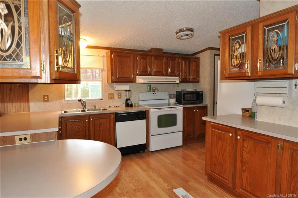 1881 State Road 202 Chester, SC 29706 - Photo 4 of 20 Gallery Image 4