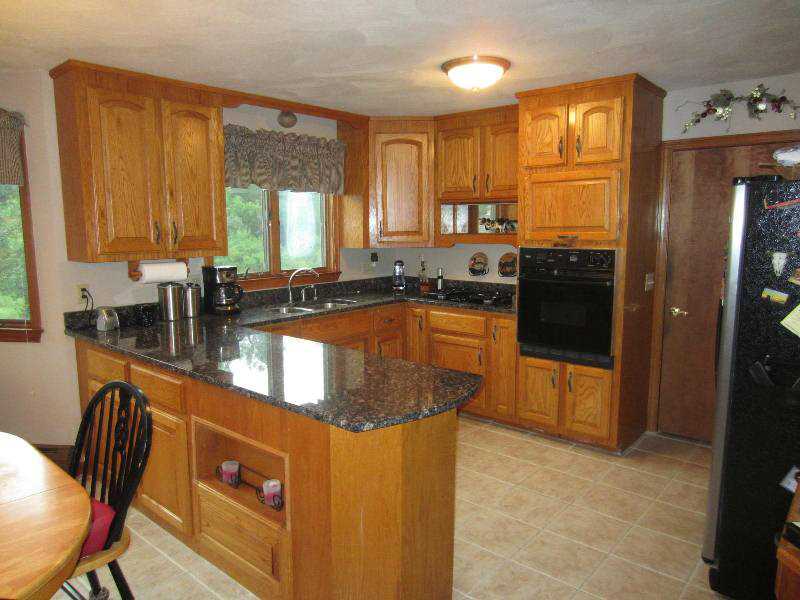 66 Oak Hill Road Scituate, RI 02831 - Photo 7 of 25 Kitchen.