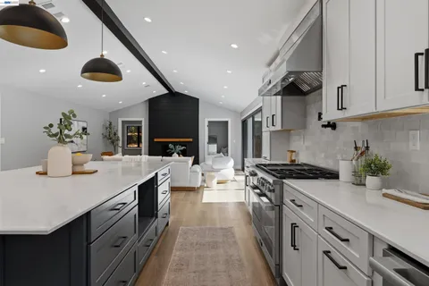 $2,988,000 | 2170 Deer Oak Way, Danville, CA 94506