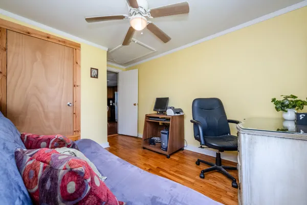 $278,500 | 500 Sherwood Avenue, Three Oaks, MI 49128