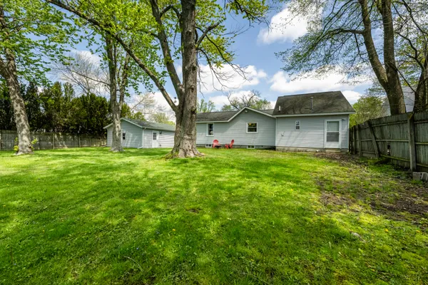 $278,500 | 500 Sherwood Avenue, Three Oaks, MI 49128