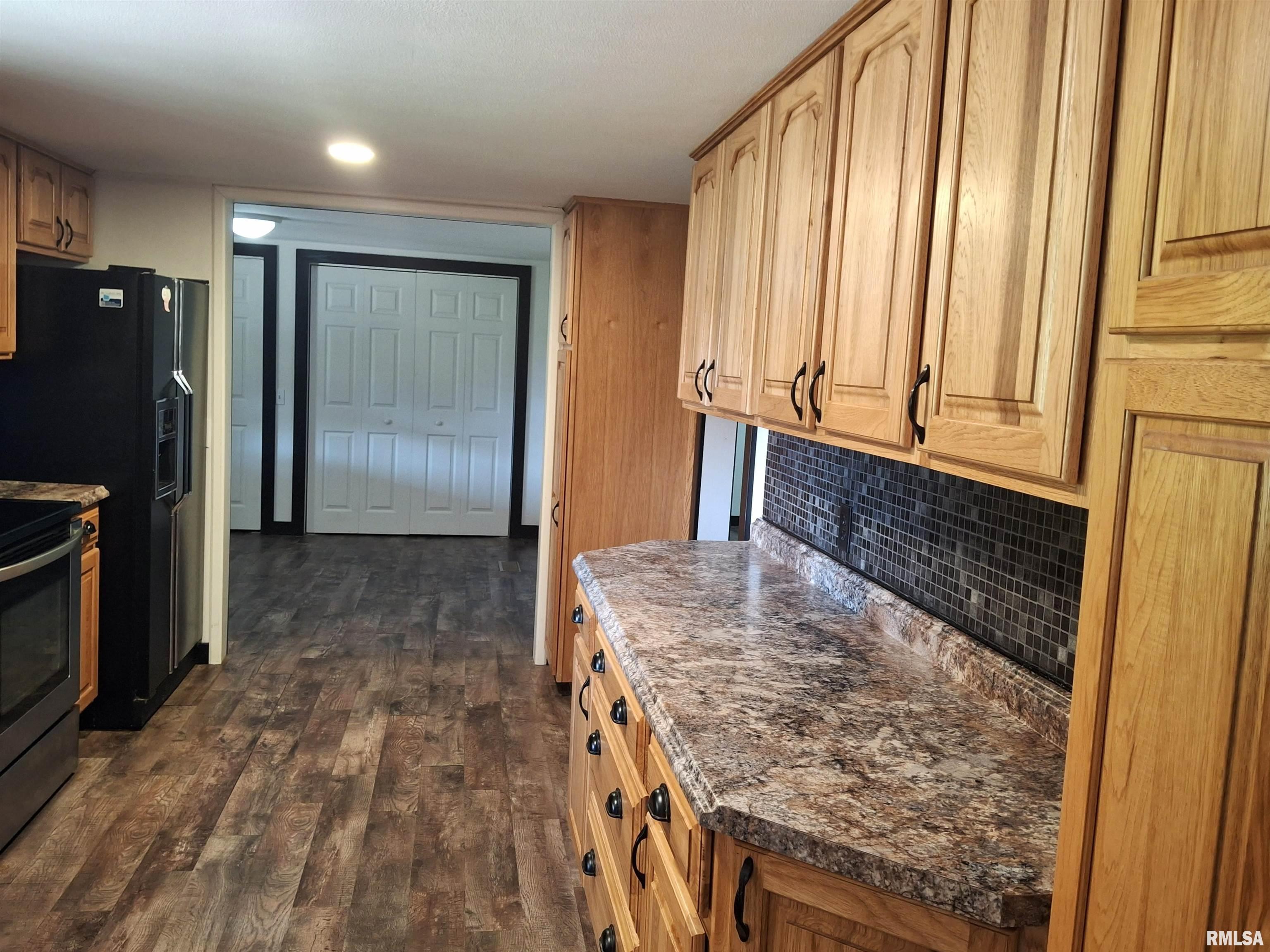 16221 West Sommerfield Road Trivoli, IL 61569 - Photo 19 of 78 Gallery Image 19