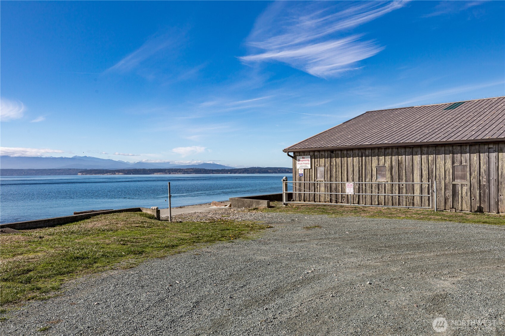 000 Frances Street Freeland, WA 98249 - Photo 4 of 6 a view of a house with a yard