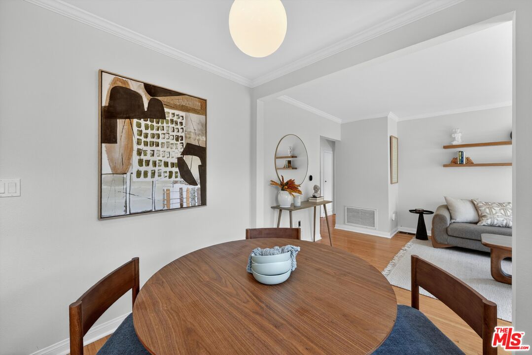 1515 Rendall Place Los Angeles, CA 90026 - Photo 10 of 46