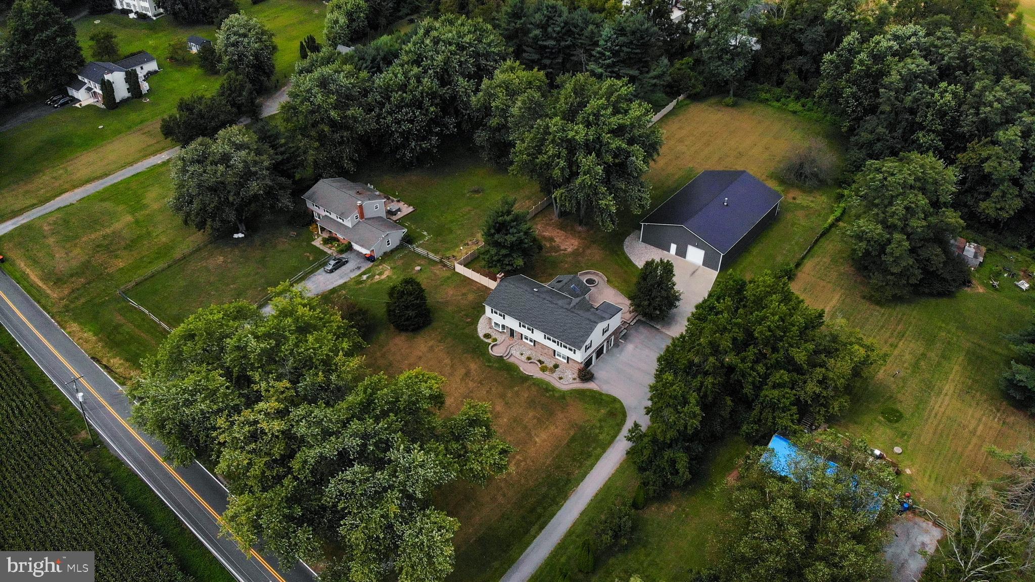421 Buck Toe Road Avondale, PA 19311 - Photo 2 of 36