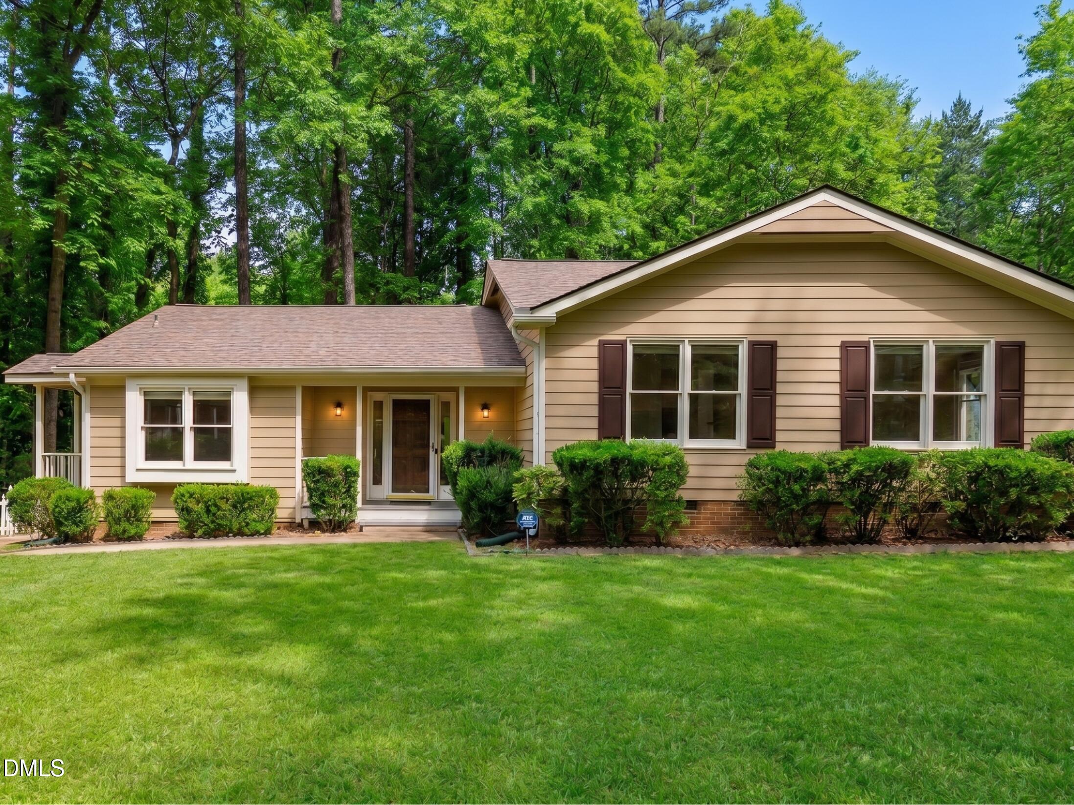 5613 Old Towne Road Raleigh, NC 27612 - Photo 1 of 33 01 edited
