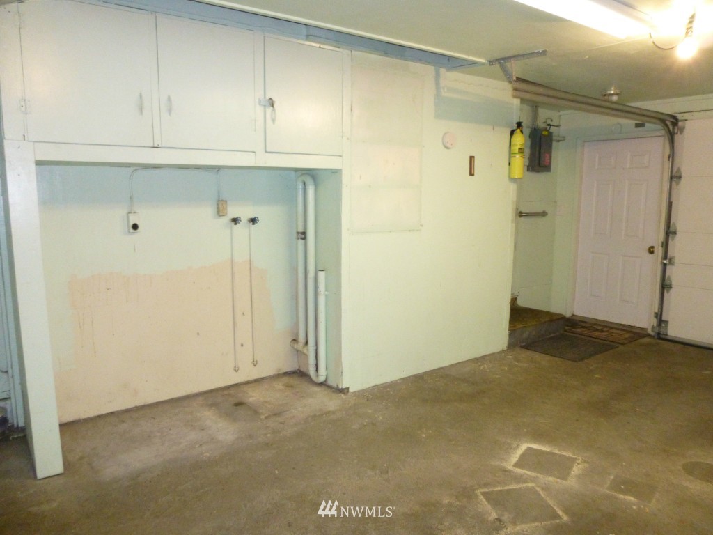 14368 Avon Allen Road Mount Vernon, WA 98273 - Photo 13 of 14 Gallery Image 13