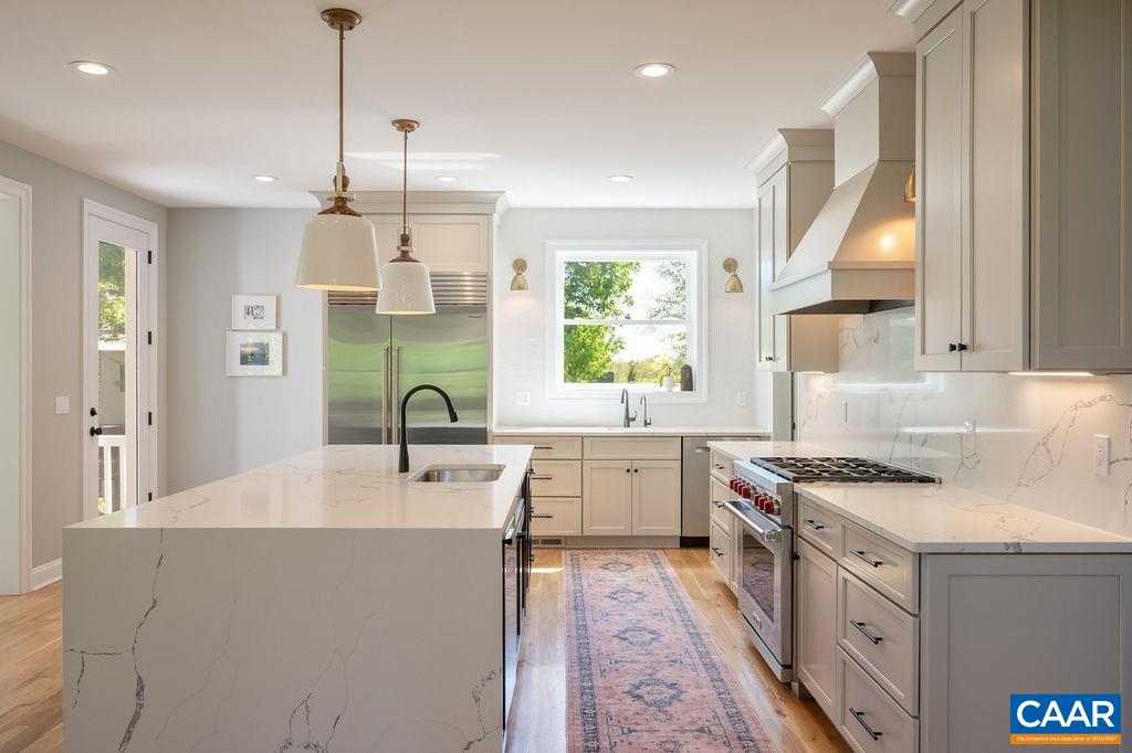 6574 Dick Woods Road Charlottesville, VA 22903 - Photo 12 of 68 Kitchen