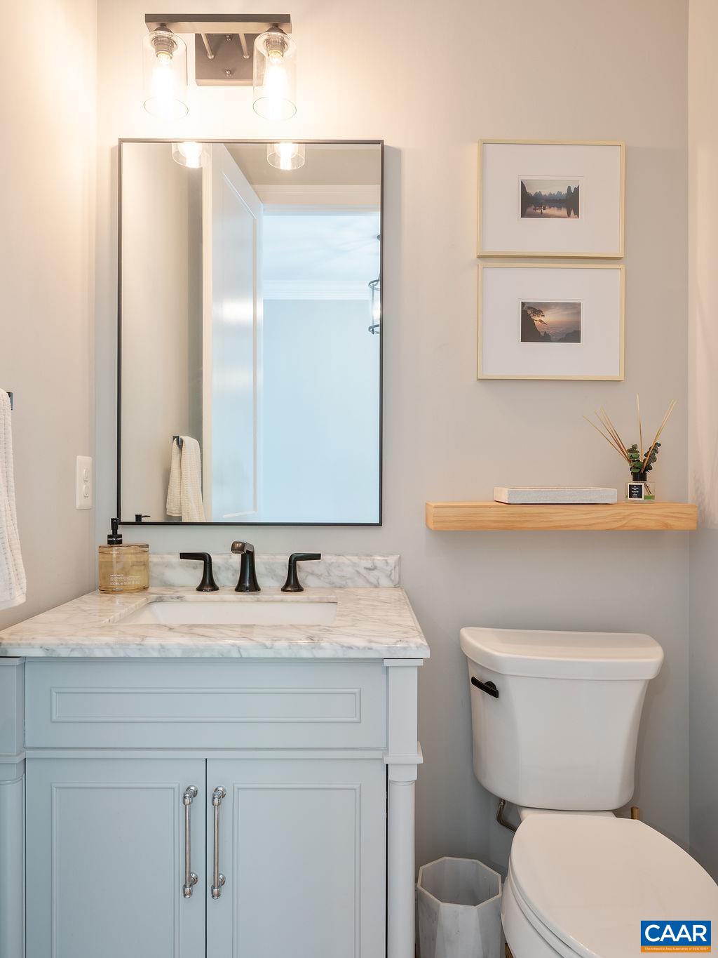 6574 Dick Woods Road Charlottesville, VA 22903 - Photo 29 of 68 Powder Room