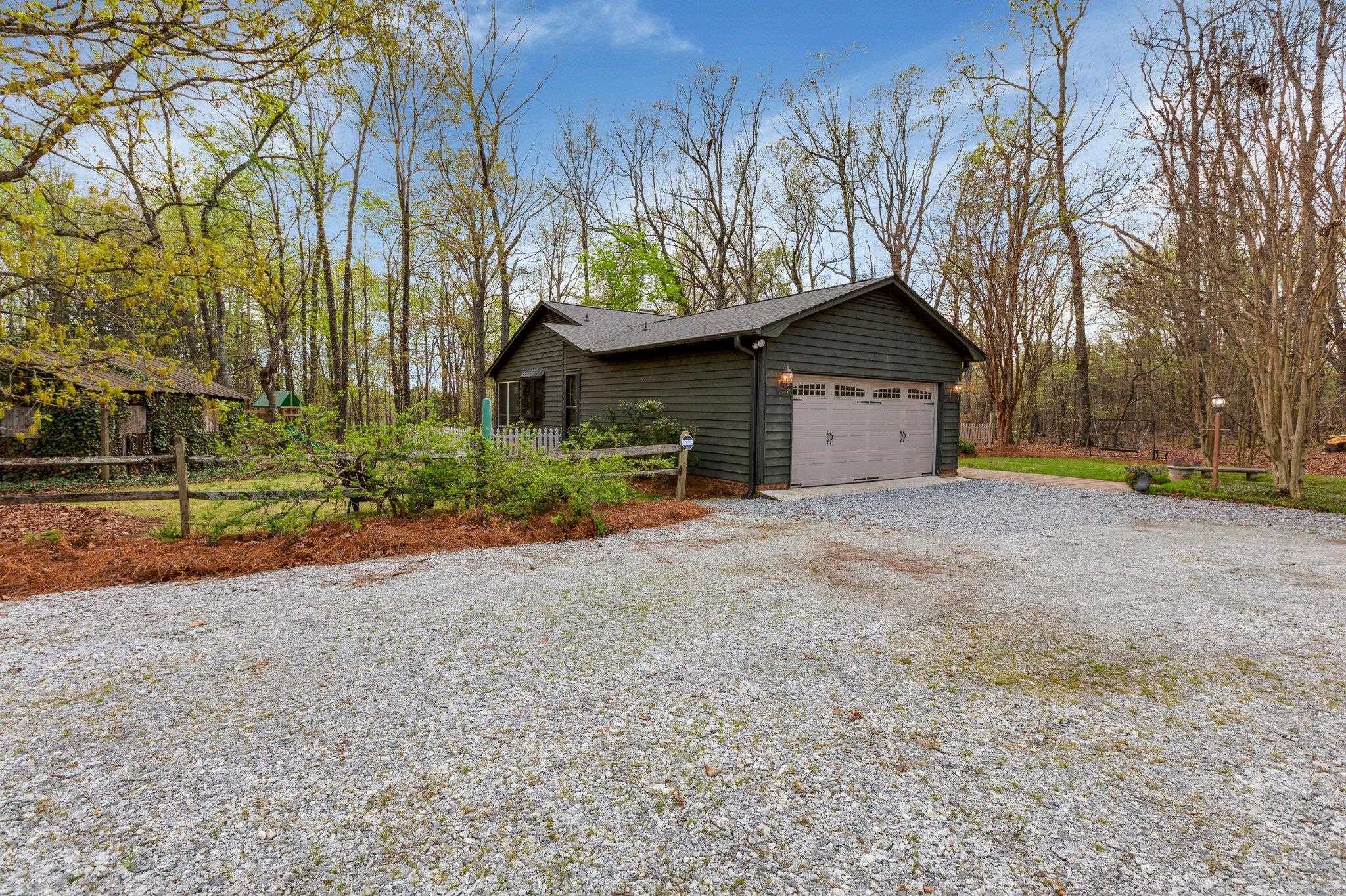4841 Jordan Road Greer, SC 29651 - Photo 35 of 49