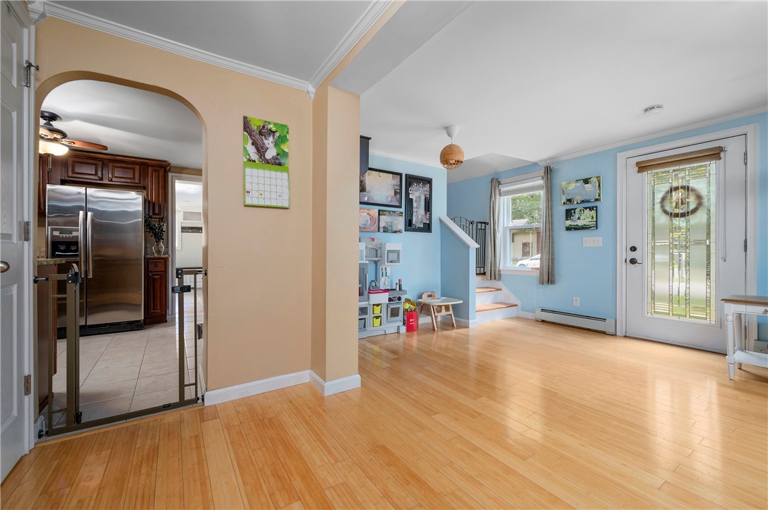 83 Spring Grove Avenue Warwick, RI 02889 - Photo 14 of 38 Gallery Image 14
