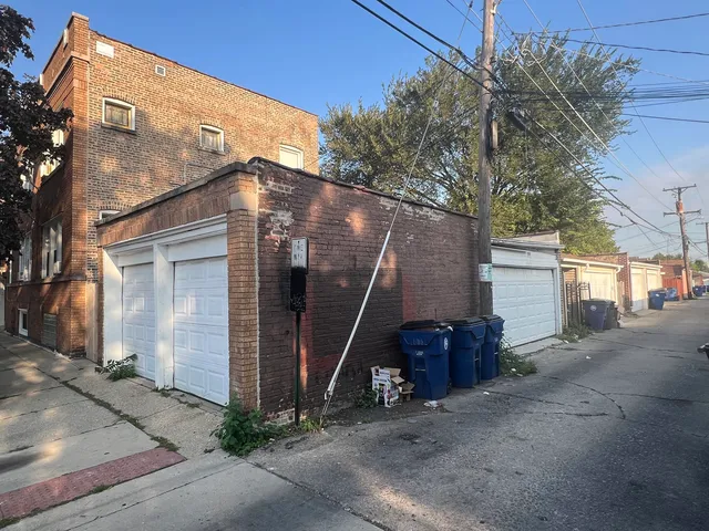 $649,900 | 1345 South 58th Avenue, Cicero, IL 60804