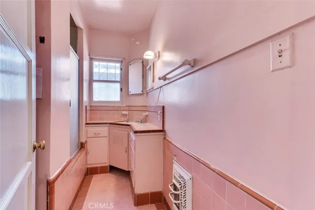 $599,950 | 14047 Herron Street, Sylmar, CA 91342