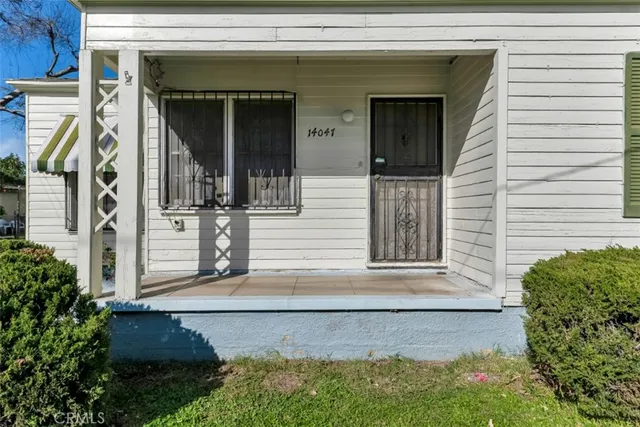 $599,950 | 14047 Herron Street, Sylmar, CA 91342