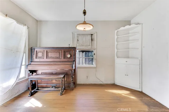 $599,950 | 14047 Herron Street, Sylmar, CA 91342