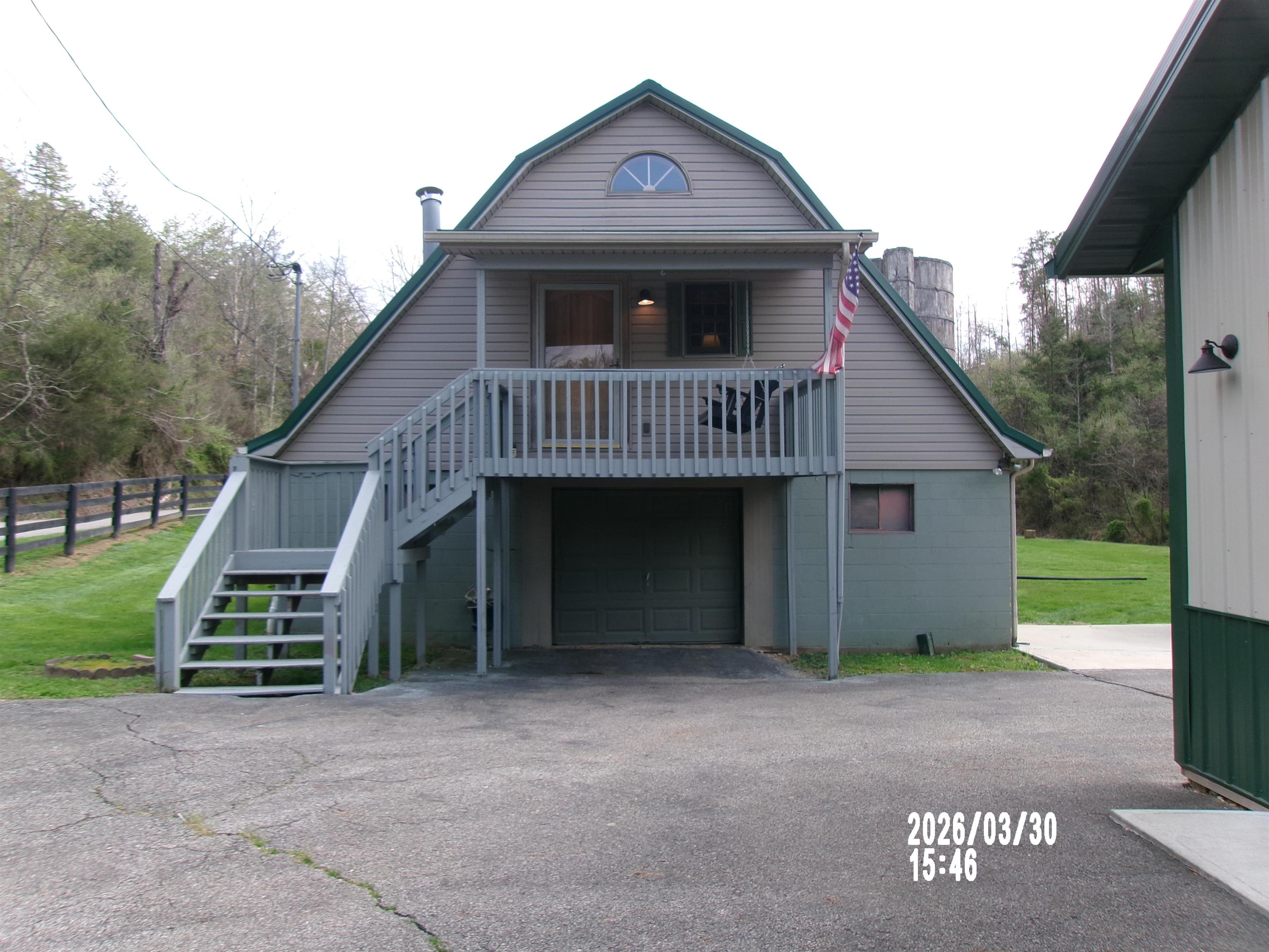 327 Mudlick Branch Road Louisa, KY 41230 - Photo 9 of 23